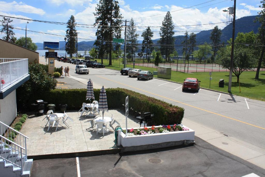 Sunny Beach Motel Penticton Esterno foto