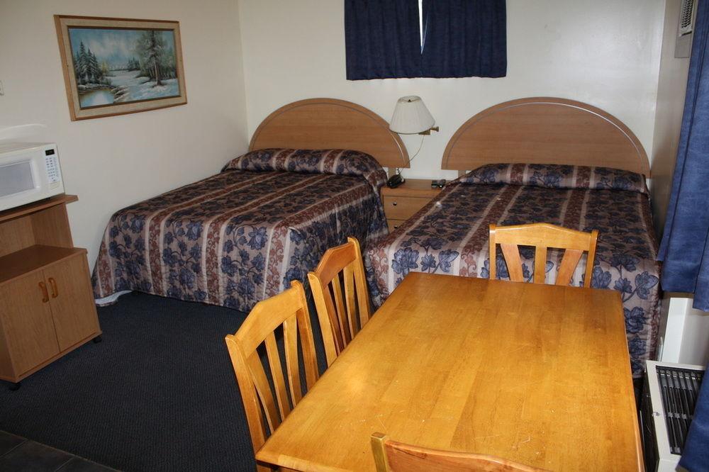Sunny Beach Motel Penticton Esterno foto