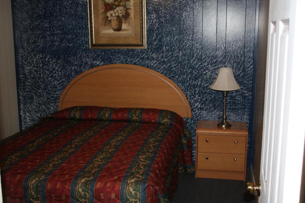 Sunny Beach Motel Penticton Esterno foto