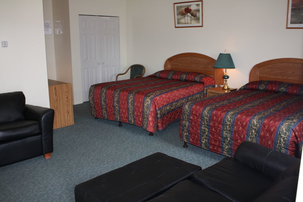 Sunny Beach Motel Penticton Esterno foto