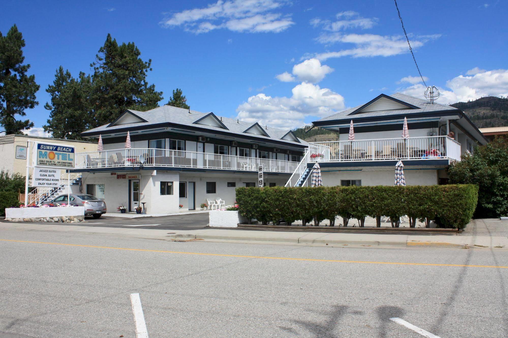 Sunny Beach Motel Penticton Esterno foto