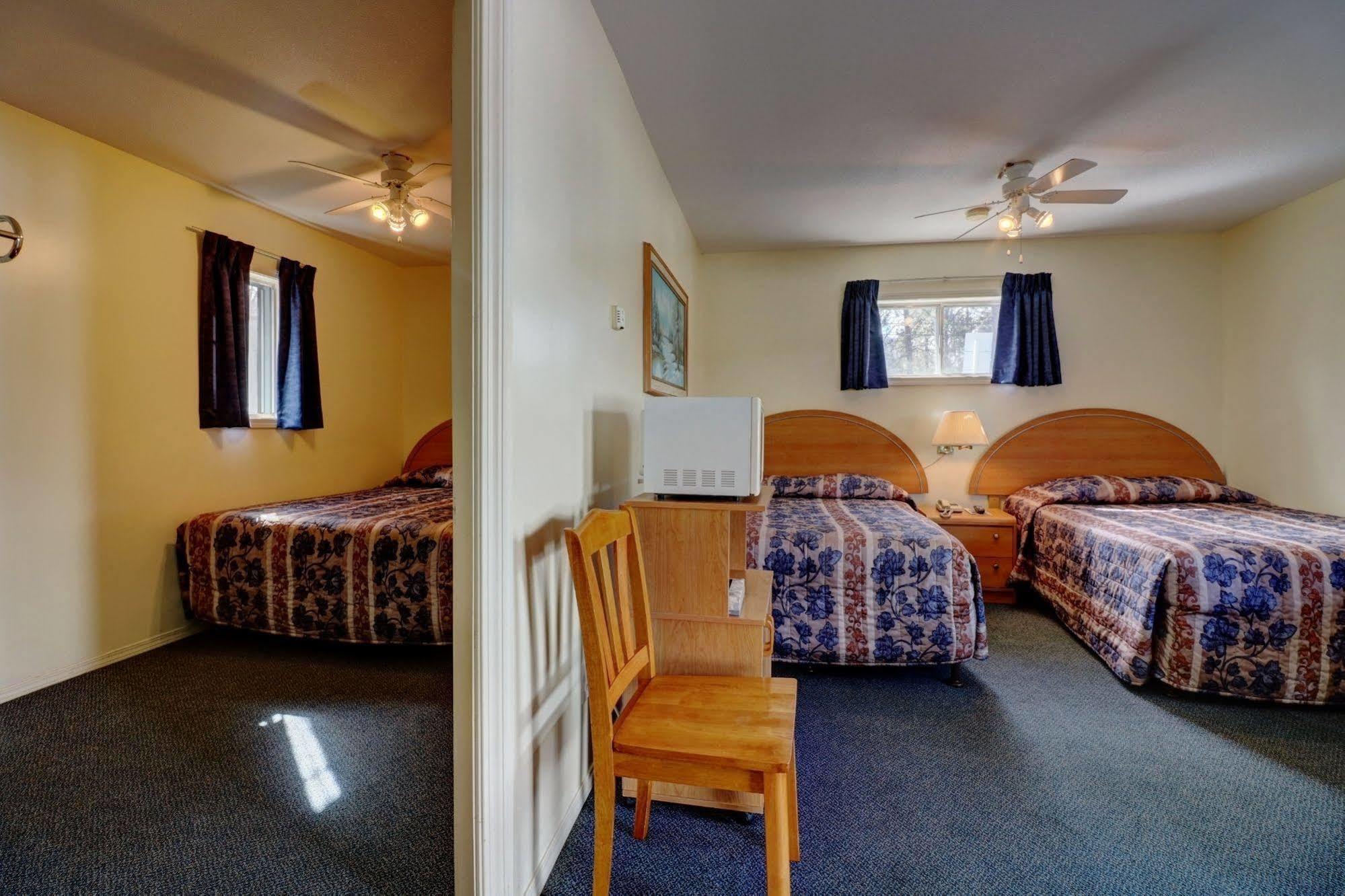 Sunny Beach Motel Penticton Esterno foto